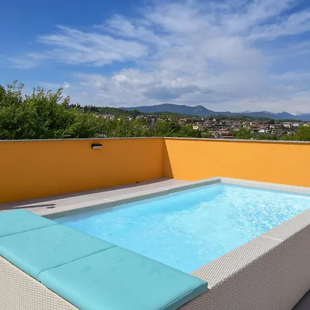 I Sentieri Del Vino - Lucone *